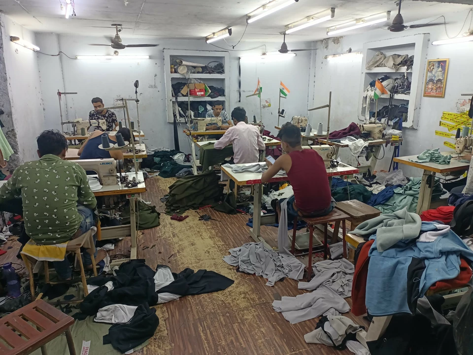 Factory Store Images of Radhay Knitwears