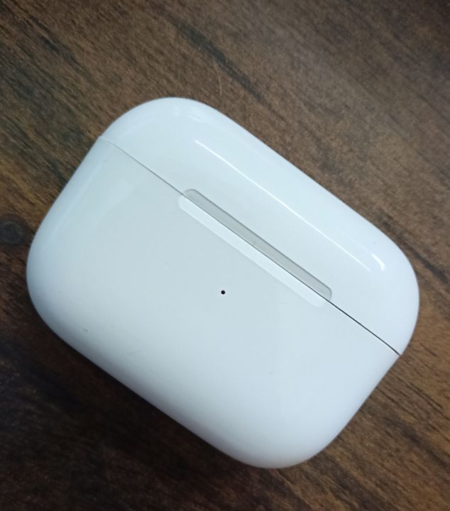 Apple AirPods Pro uploaded by Telecom Hub on 1/3/2021