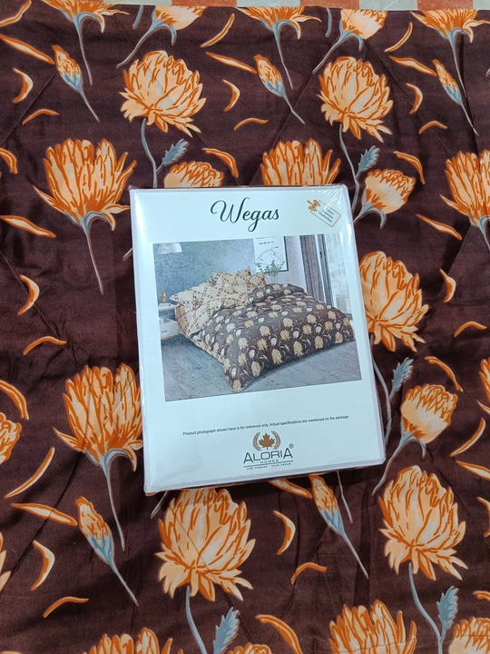 Wages  4 pc comforter set  uploaded by Gurbachansingh & sons on 10/4/2022