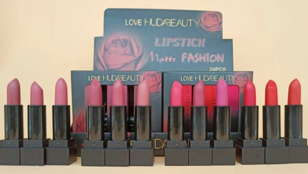 Lipstick  uploaded by business on 10/5/2022