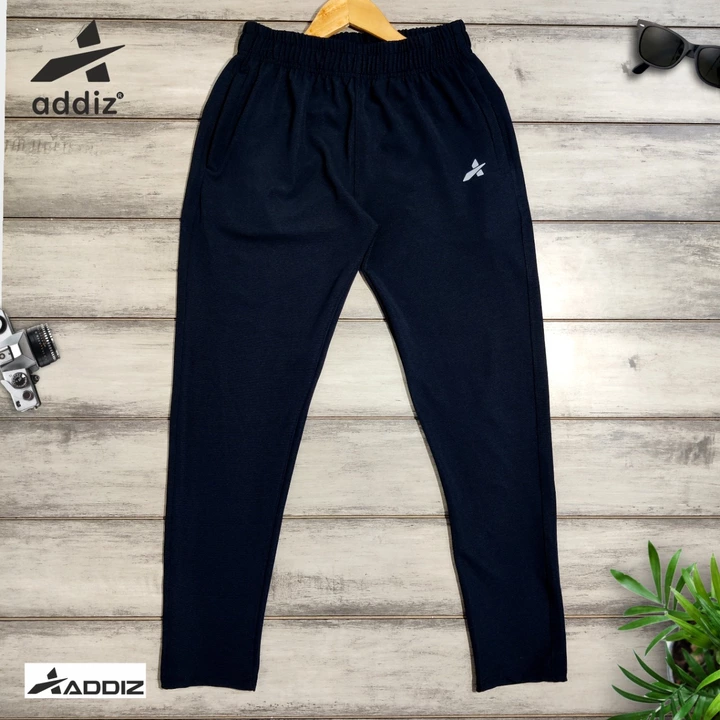 *MENS SPORT'S Trackpant*
```
Brand    : ADDIZ
             
Material : one line

Size     :M L XL XX uploaded by Lookielooks on 10/5/2022