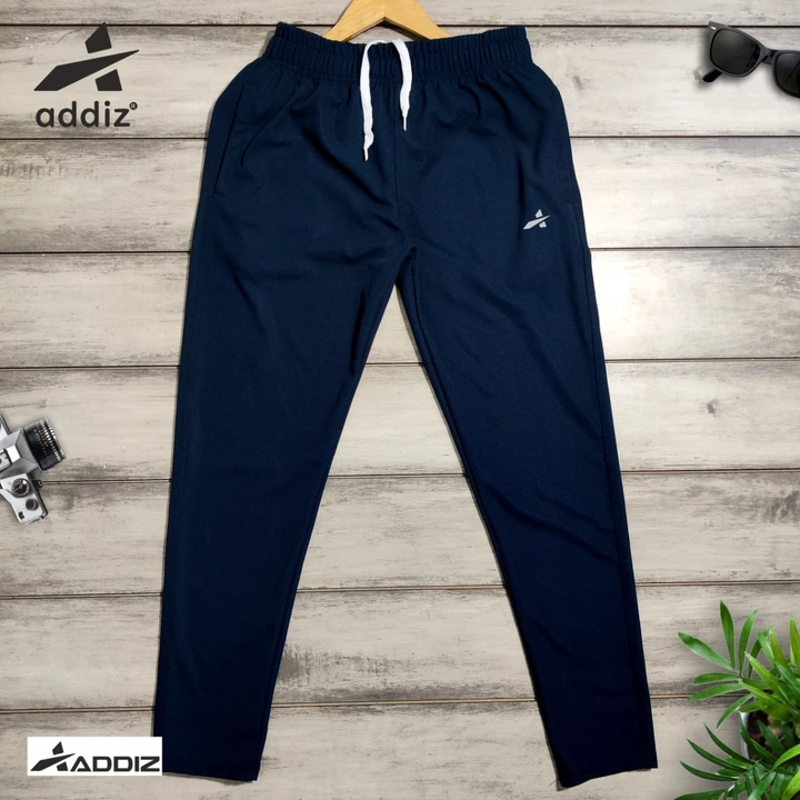 *MENS SPORT'S Trackpant*
```
Brand    : ADDIZ
             
Material : one line

Size     :M L XL XX uploaded by Lookielooks on 10/5/2022