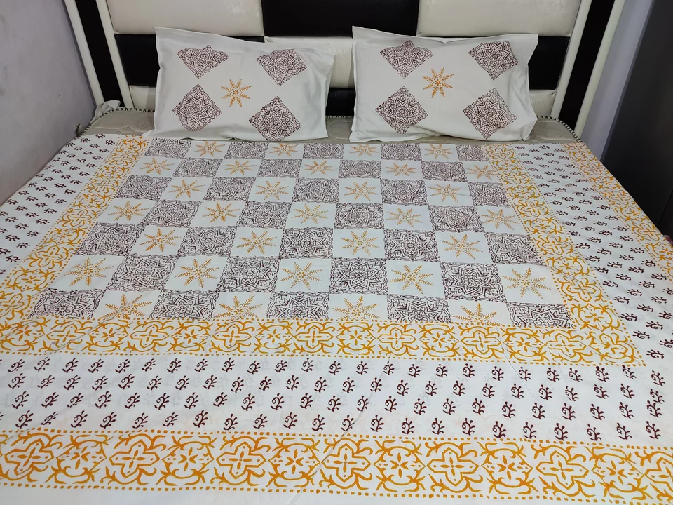 King size duble bed sheet uploaded by Senior batik prints on 10/5/2022