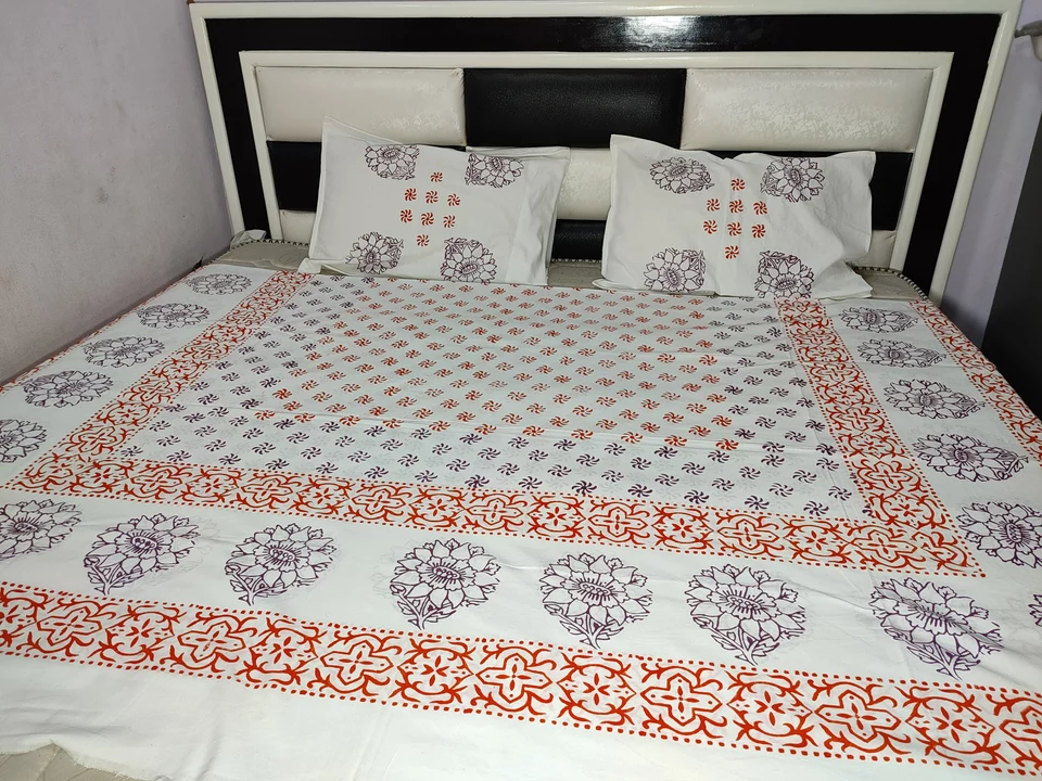 Duble bed sheet king size 90/108 uploaded by Senior batik prints on 10/5/2022