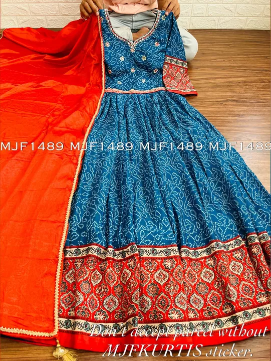 Premium Georgette muslin gown  uploaded by S.NARESH KUMAR  on 10/6/2022