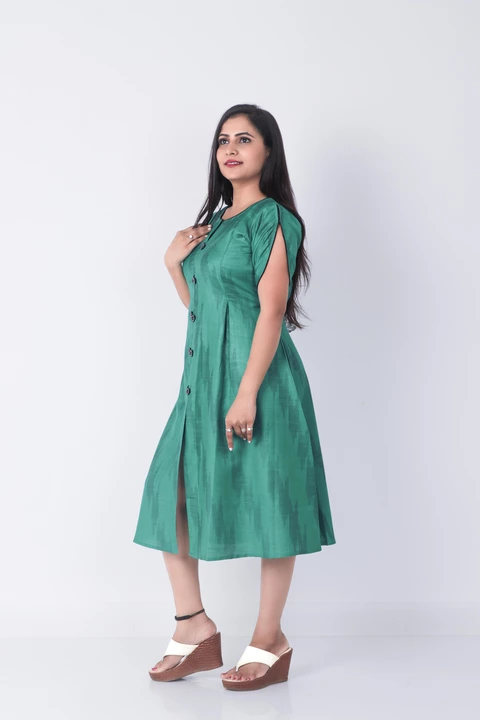 INDO WESTERN KURTI uploaded by business on 10/7/2022