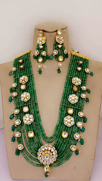 Kundan jewelry uploaded by Sidhi jewelry on 10/8/2022