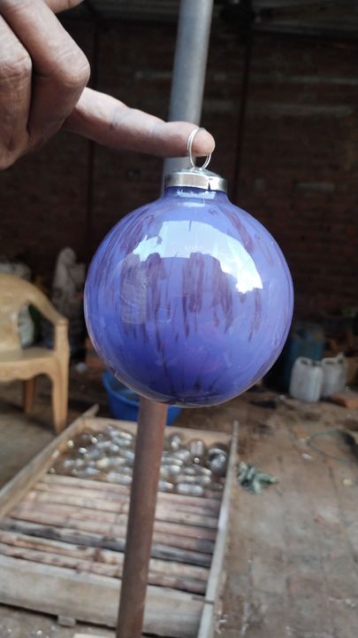 Glass Christmas ball uploaded by Nazia Glass International on 10/9/2022