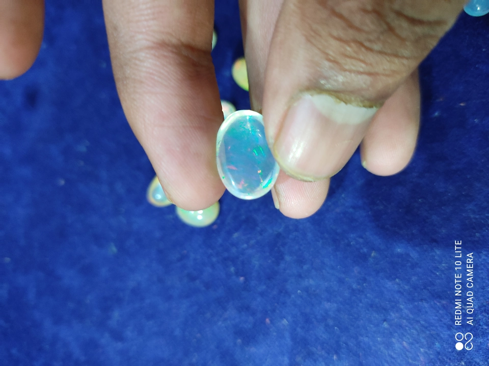 Opal  uploaded by Mjf gems and jewellery on 10/9/2022
