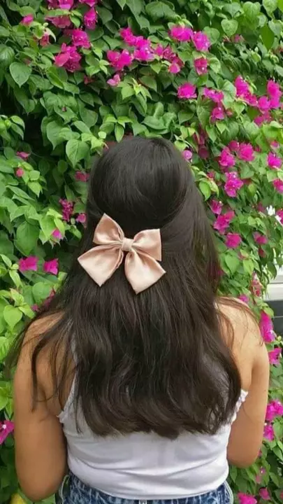 Post image I want 11-50 pieces of Satin Bows at a total order value of 1000. Please send me price if you have this available.