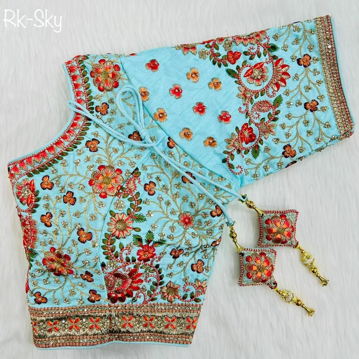 *Heavy Real Dimond Wedding Blouse * uploaded by Supriya label on 10/10/2022