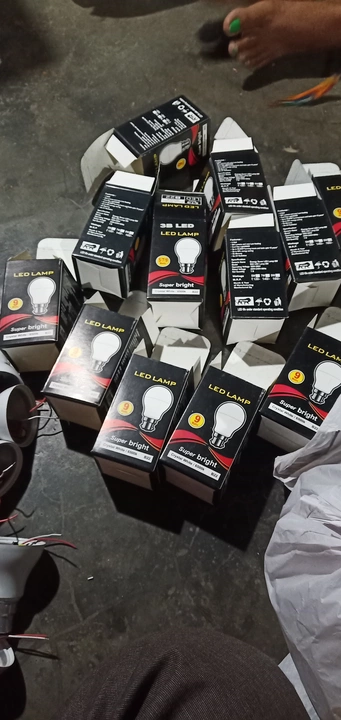 9w LED bulb  uploaded by business on 10/10/2022