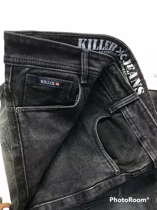 Post image *😍JEANS PENT😍*
*FABRIC : KNITTED*  

*Size:28-30-30-32-32-34-36*
*Jack and Jones./killer 445**Wrangler 435*
*STOCK READY FOR DISPATCH*🔥🔥🔥🔥🔥🔥🔥+