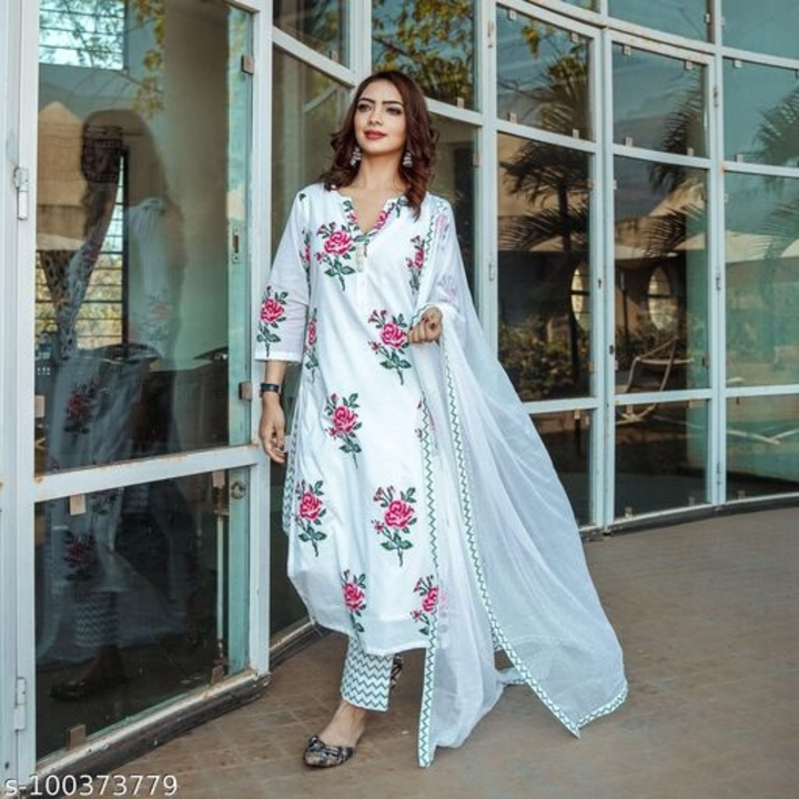👉❤️❤️PURE WHITE FLORAL PRINTED KURTA PANT SET WITH DUPATTAS uploaded by business on 10/11/2022