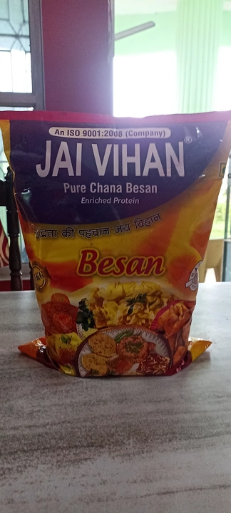 5kg besan 100%pure in air tight pouch pack uploaded by JAI VIHAN INDUSTRY on 10/12/2022