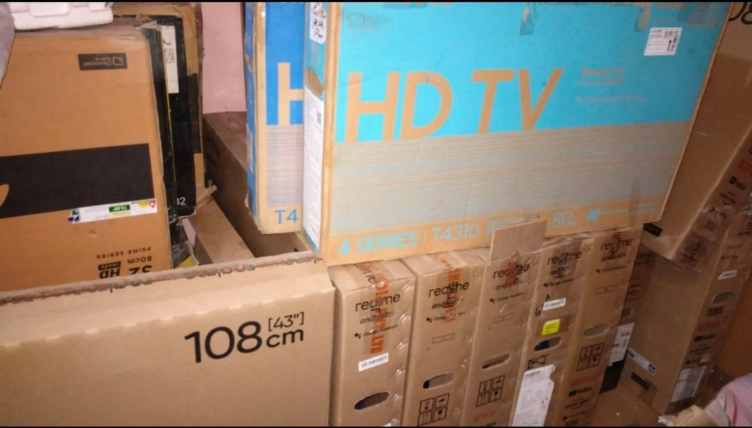 Samsung 65 inch uploaded by 8076163780Home appliances Super Deal on 10/12/2022