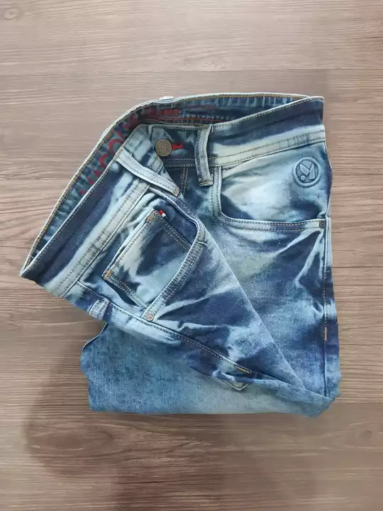 Torn jeans for mens uploaded by Macquil Jeans on 10/12/2022