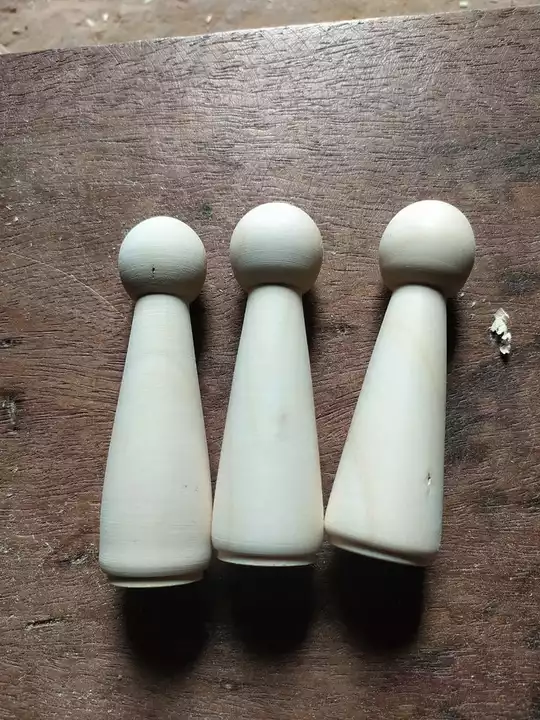 Wooden peg dolls  uploaded by Jigyasa trading Co on 10/12/2022