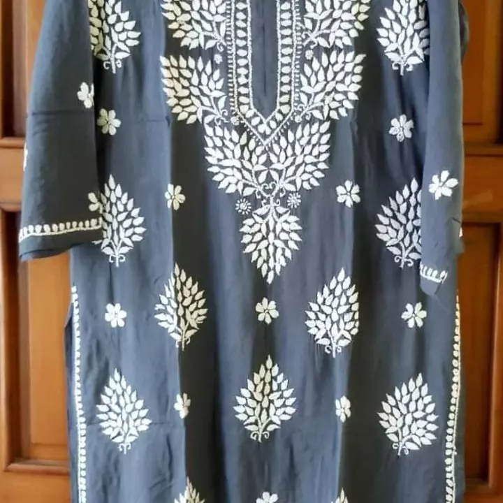 Post image I want 1-10 pieces of Women Kurtis  at a total order value of 500. Please send me price if you have this available.