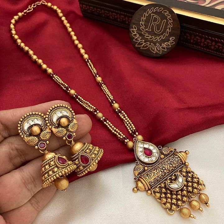 Beautiful elegant necklace long in brass high gold plated uploaded by Dhairya Avenue Collection  on 1/8/2021