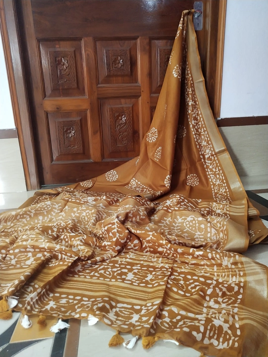 Product image of Batik Printed sarees, price: Rs. 750, ID: batik-printed-sarees-240bf5b7