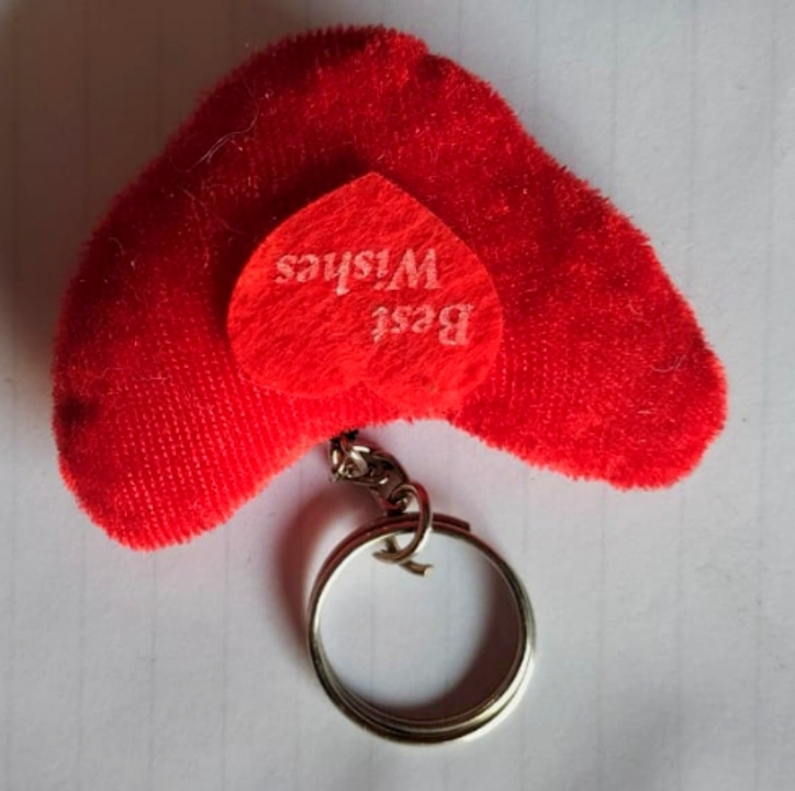 Small heart key chain  uploaded by Key chain  on 10/15/2022