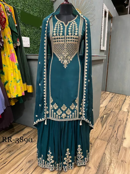 Ladies full dress uploaded by business on 10/15/2022