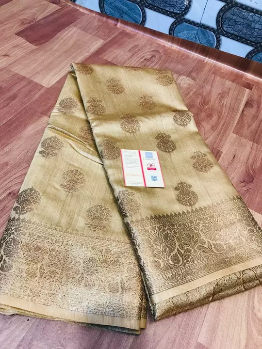 Post image Pure tassr munga bnarsi silk saree

Best quality👌

Lenth 6.50 mittar

100% pure silk 

Pp1