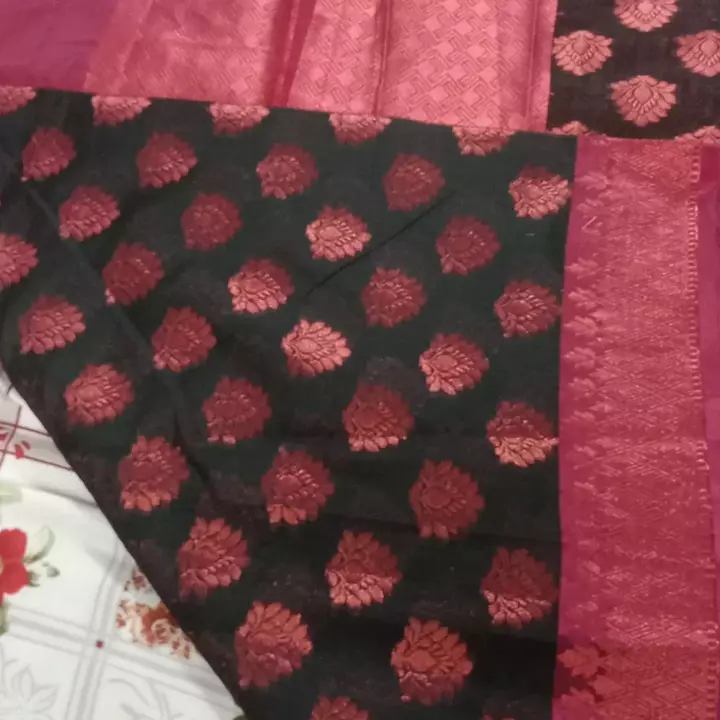 Cotton sarees with copper Zari booti  uploaded by Sarees suite dupatta on 10/15/2022