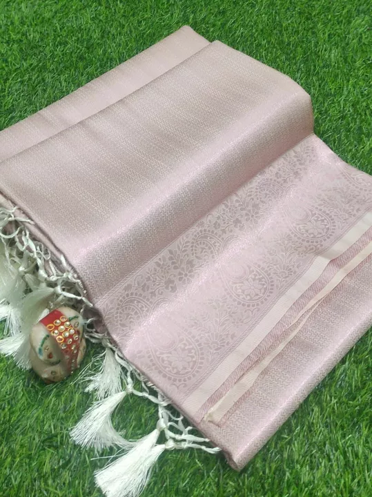 Copper zari soft silk saree uploaded by Supriya label on 10/15/2022