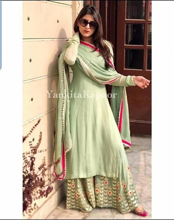 Post image New latest designs 🎉
Rayan Kurti plazzo with dupata
Work :- Gota Pati 
Size :- M to XXL
Rate :- 450
Free Shiping 🤩
Same day dispatch ✈

More designs and patterns are also available 📸
⭐Wholesalers, Retailers and Distributers contact us.....
⭐Discount Available 🤩🤗