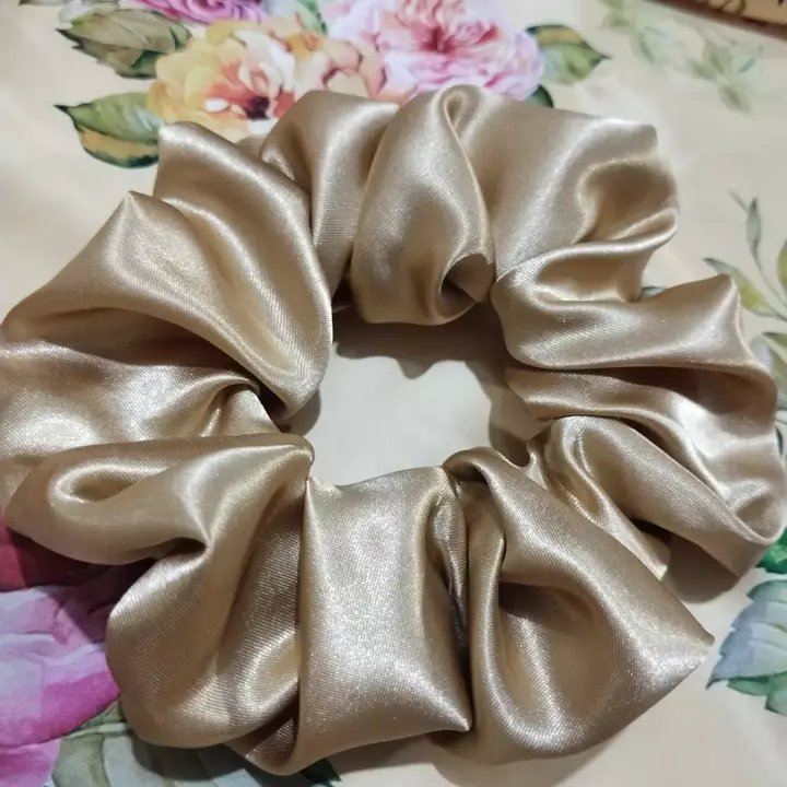 Satin Scrunchies  uploaded by business on 10/16/2022