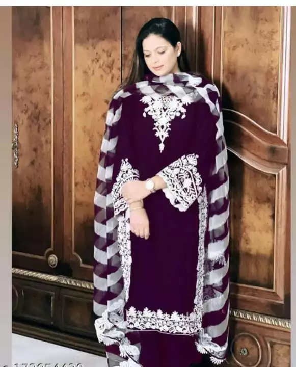 Gown with dupatta uploaded by business on 10/18/2022