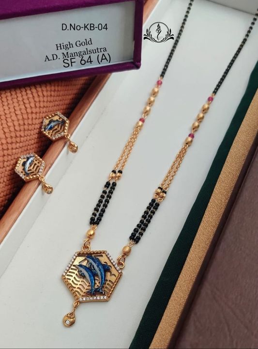 Post image 🌸 *a.d.mangalsutra* 🌸
 *SF code ×6 price* (+ Shipping Charge)     𝖲𝖧𝖨𝖯𝖯𝖨𝖭𝖦 𝖢𝖧𝖠𝖱𝖦𝖤In   Gujarat            Rs. 50Out Of Gujarat      Rs.  70  😌BOOK NOW😌
