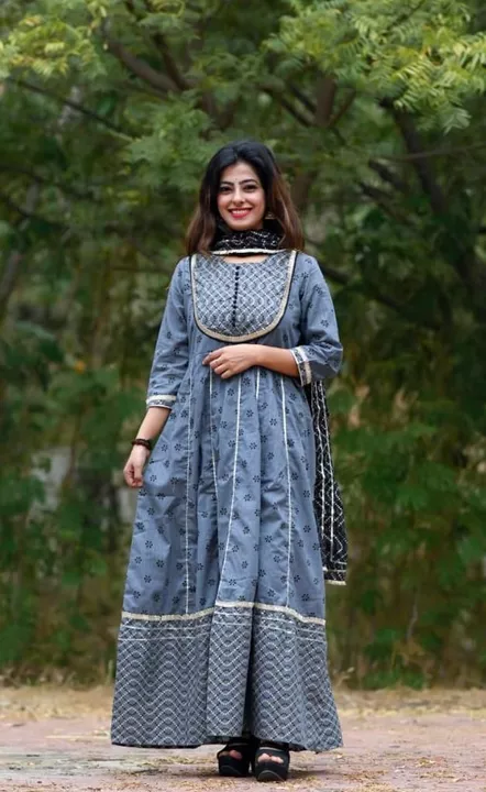 Anarkali dress with dupatta  uploaded by business on 10/18/2022