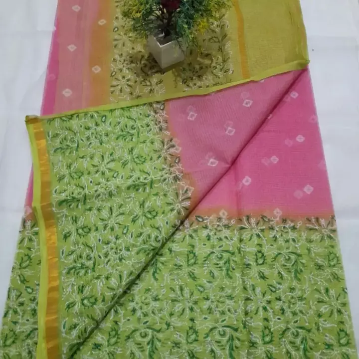 Post image Pure kota cotton


Hand bandhni bandejh saree

Length 5.5 MTR saree with 80 cm blouse

For more information dm us 7073306124


Price - 1300

Free shipping