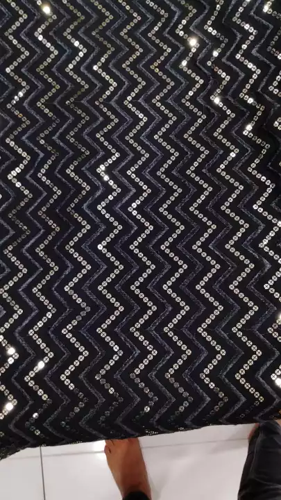 Post image मुझे Muje black traditional fabrics chahiye के 10 पीस ₹2000 में चाहिए. अगर आपके पास ये उपलभ्द है, तो कृपया मुझे दाम भेजिए.