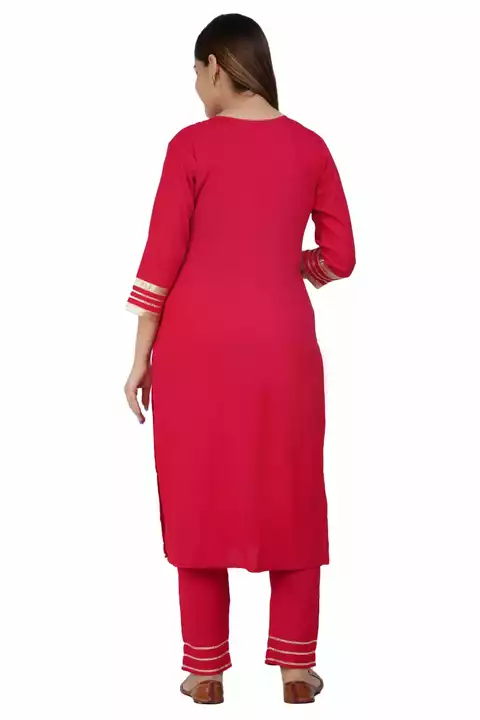 Red suit with dupatta  uploaded by Avyo Enterprises on 10/22/2022