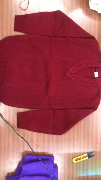 Angawadi sweater uploaded by Shree jagannath textiles on 10/22/2022