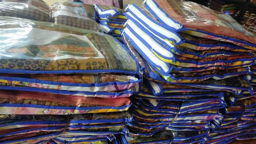 Shop Store Images of Shree Mahalaxmi cloth Marchant muttur