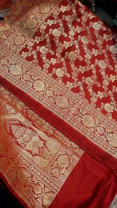 100%pure handmade satin banarasi silk saree.  uploaded by business on 1/12/2021