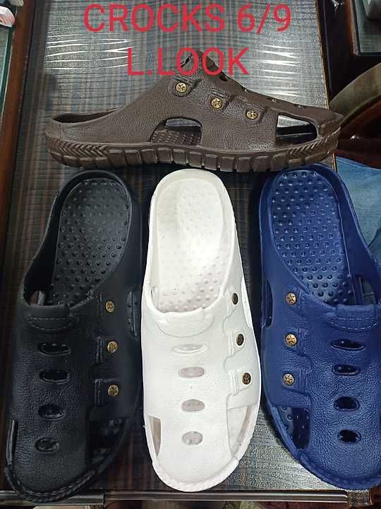 Crox gents (size 7*10) mix clr uploaded by business on 1/13/2021