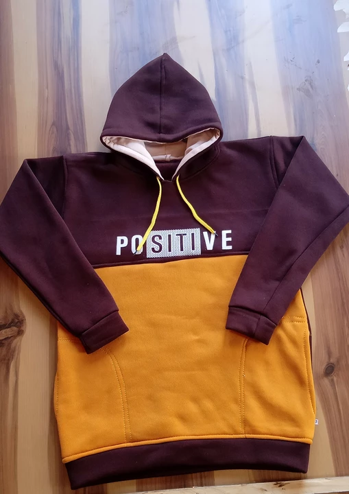 Product image of Foma Hoodie, price: Rs. 100, ID: foma-hoodie-fe25abbc