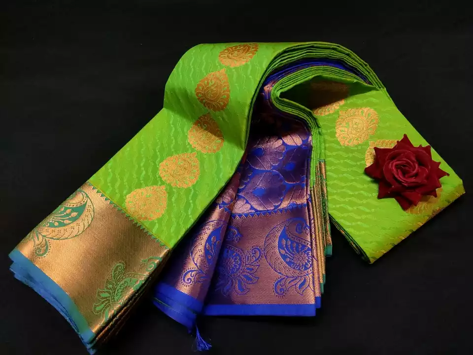Product uploaded by Saree gallery on 10/26/2022