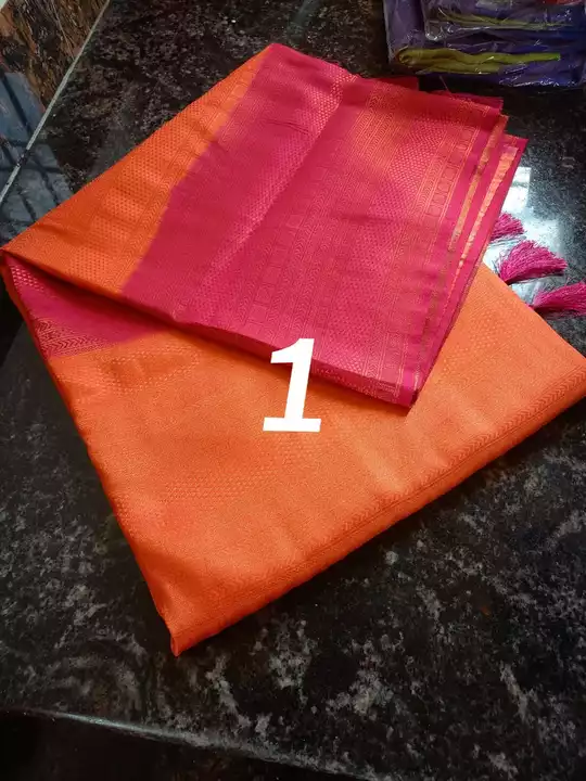 Post image Hi, 

Everyone here is the smooth feel sarees