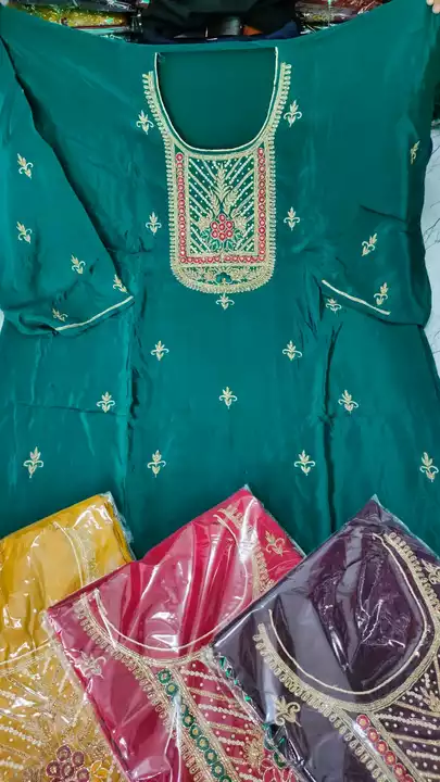 Product image with price: Rs. 1395, ID: hand-work-suit-acf821ed