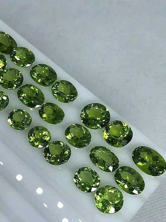 Peridot 3 to 7 crt size clean uploaded by Jaipur jewels on 1/14/2021
