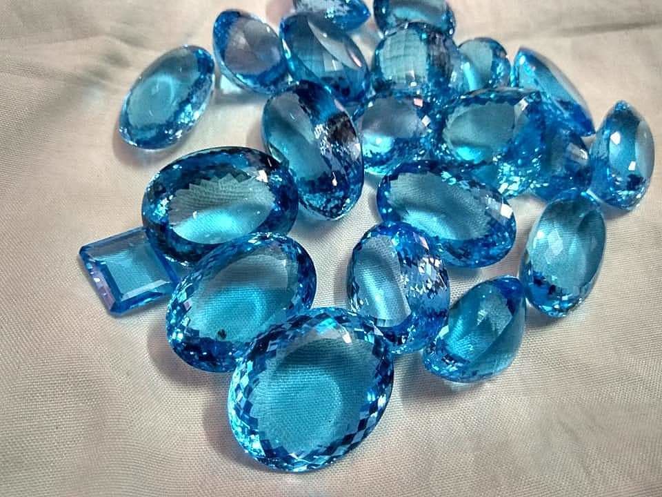 Swiss blue topaz 10 to 50 crt size 250 RS per crt uploaded by Jaipur jewels on 1/14/2021