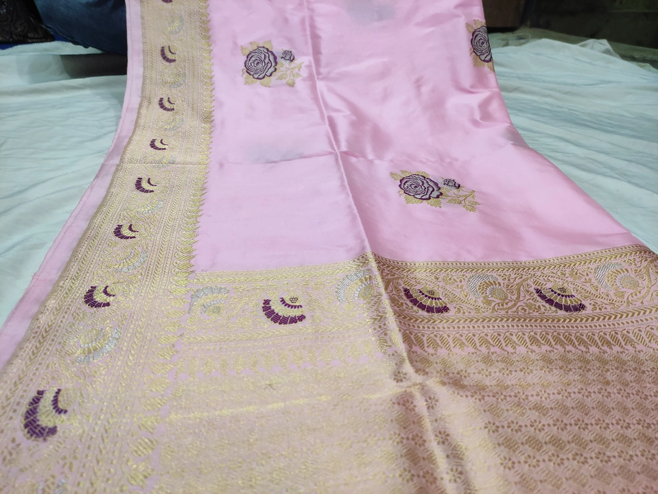 Product uploaded by Fiza Silk Exports on 10/29/2022