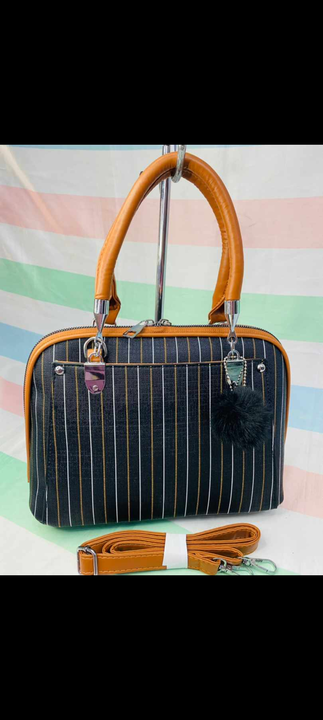 Women's handbag bag mmm uploaded by Accura traders on 11/1/2022